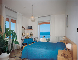 Hotel Benacus in Torri del Benaco - Garda Lake